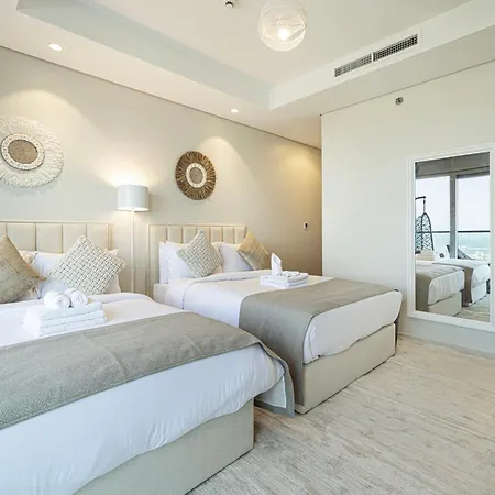 Highest Infinity Pool In Downtown Dubai Apartment Exterior photo
