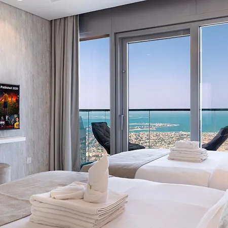 Highest Infinity Pool In Downtown Dubai Apartment Exterior photo