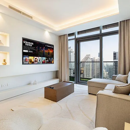 Highest Infinity Pool In Downtown Dubai Apartment Exterior photo