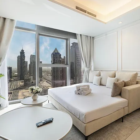 Highest Infinity Pool In Downtown Dubai Apartment Exterior photo