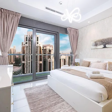 Highest Infinity Pool In Downtown Dubai Apartment Exterior photo