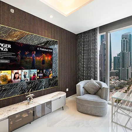 Highest Infinity Pool In Downtown Dubai Apartment Exterior photo