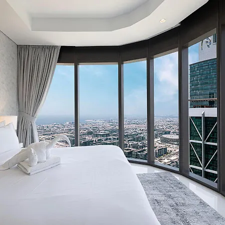Highest Infinity Pool In Downtown Dubai Apartment Exterior photo