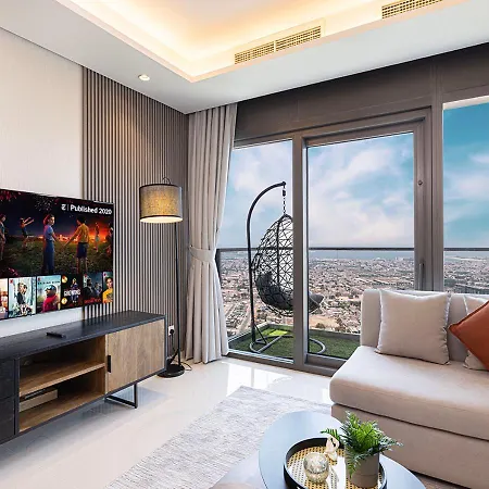 Highest Infinity Pool In Downtown Dubai Apartment Exterior photo