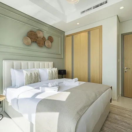 Highest Infinity Pool In Downtown Dubai Apartment Exterior photo