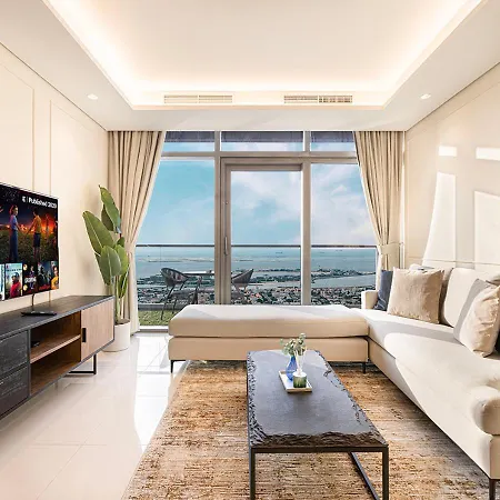 Highest Infinity Pool In Downtown Dubai Apartment Exterior photo