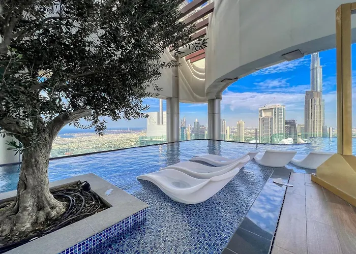 Highest Infinity Pool In Downtown Dubai
